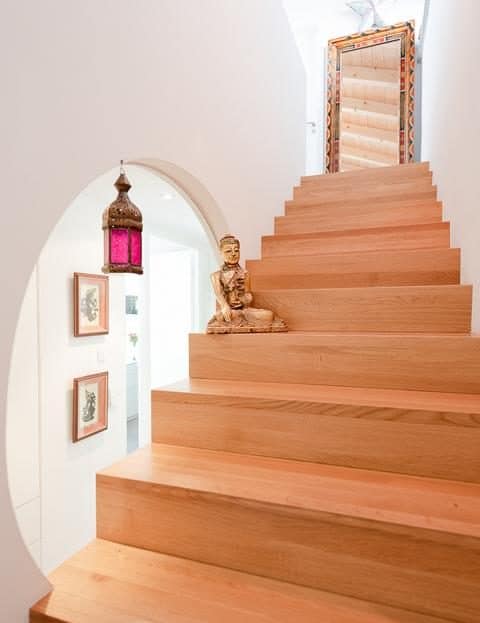 TREPPE INS OG