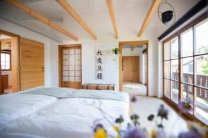 SCHLAFEN ANKLEIDE ZIMMER