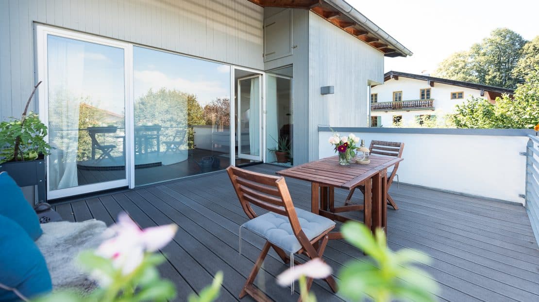 GROßE TERRASSE