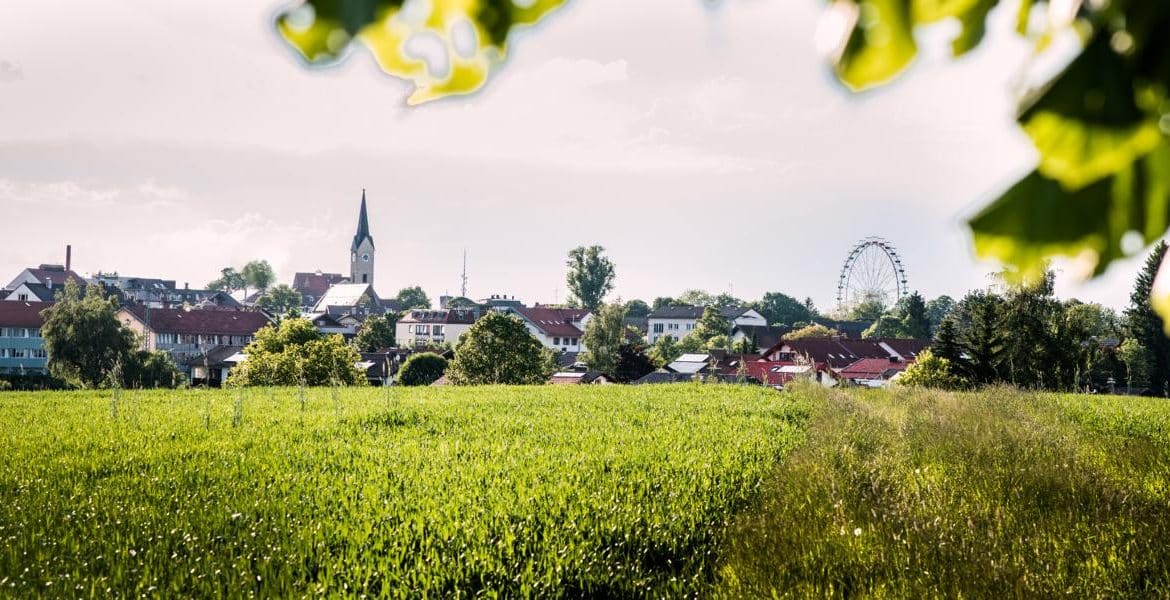 HOLZKIRCHEN