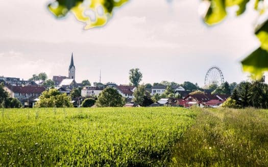 Ländliche Ruhe trifft städtische Nähe – Ihr Bauplatz in ruhiger Lage