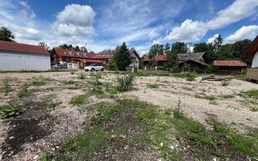 Ländliche Ruhe trifft städtische Nähe – Ihr Bauplatz in ruhiger Lage