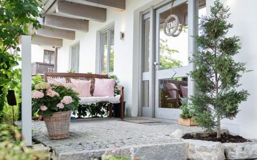 VERKAUFT – Wo Architektur auf Natur trifft – Ihr neues Zuhause mit Stil, Sonne und Seele