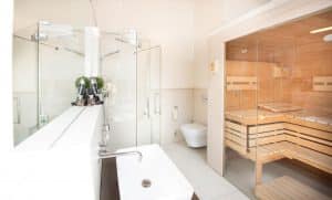KOMFORTBAD MIT SAUNA