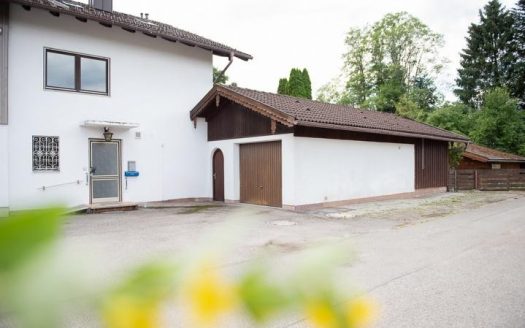 OTTERFING – Doppelhaushälfte mit viel Potenzial in zentraler, ruhiger Lage