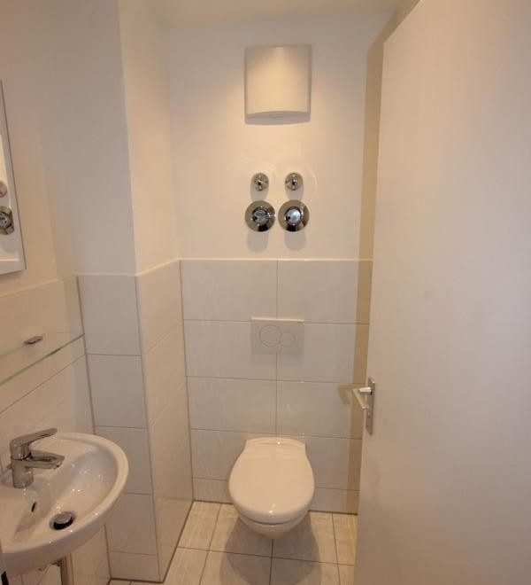 GÄSTE WC