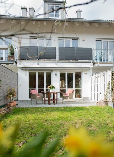 BLICK AUFS HAUS
