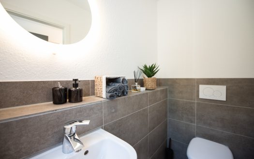 IHR NEUES ZUHAUSE: MODERN; FAMILIENFREUNDLICH, SOFORT BEZIEHBAR