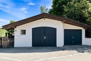GARAGE & CO