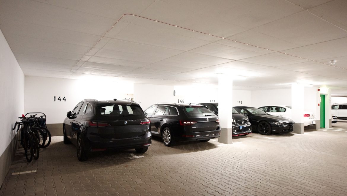 Großzügiges Parken